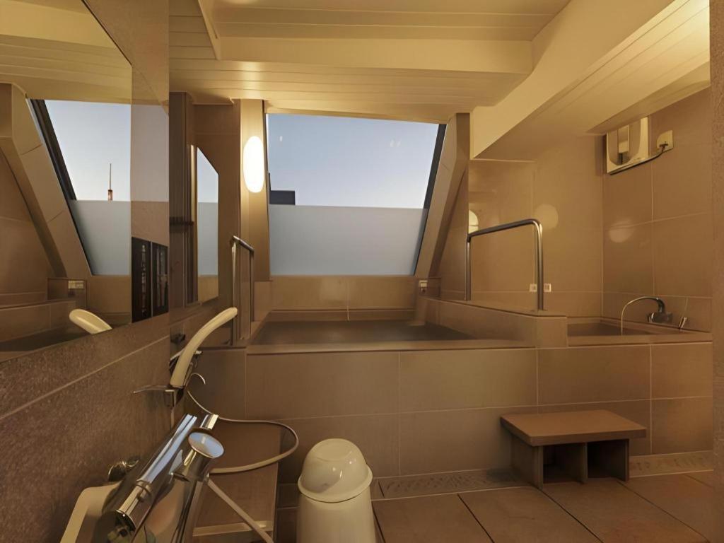 Hotel Shimbashi Sambankan Tokyo Bagian luar foto