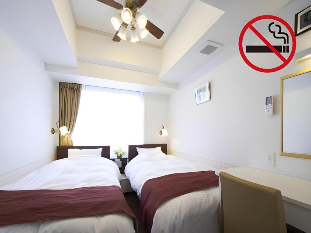 Hotel Shimbashi Sambankan Tokyo Bagian luar foto